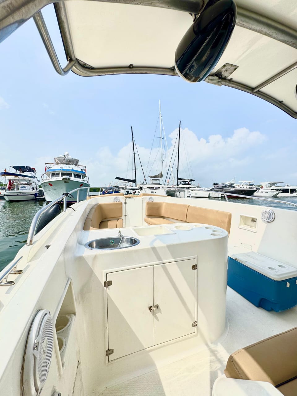 Bote Deportivo Capacidad 20pax