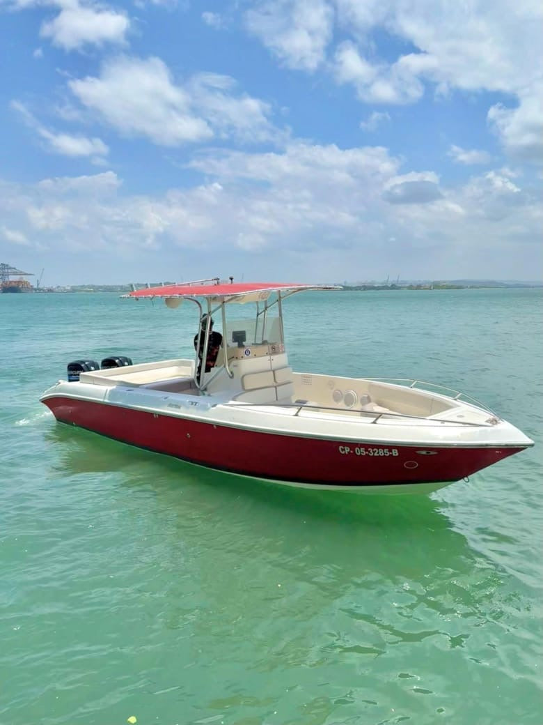 BOTE DEPORTIVO CAPACIDAD 8pax