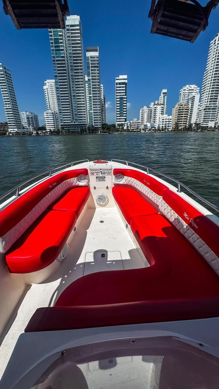 Bote Deportivo Capacidad 7Pax