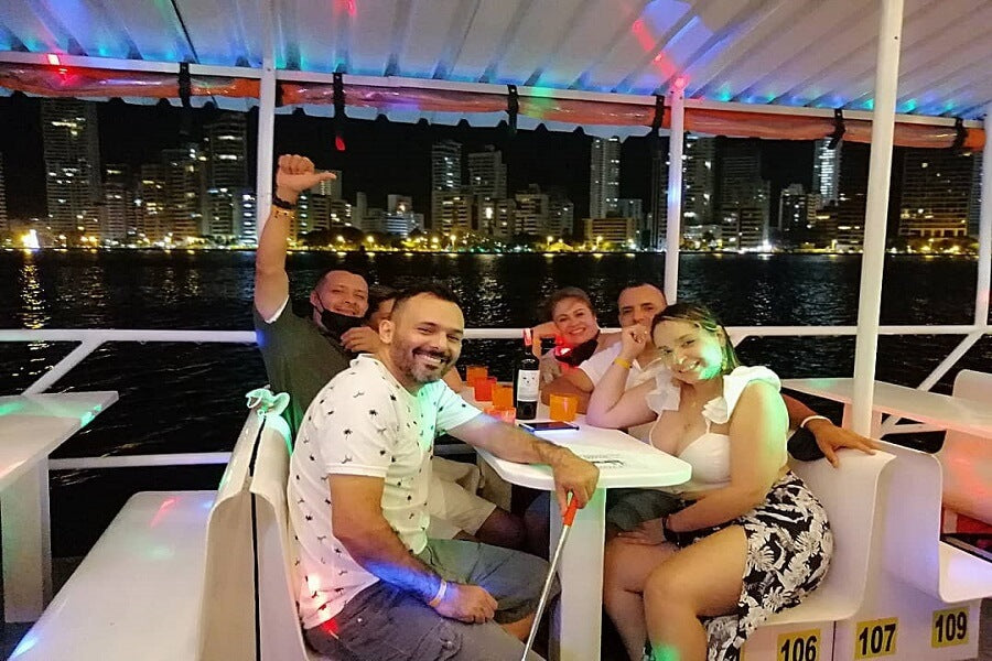 Cena en Barco - Tour Bahía