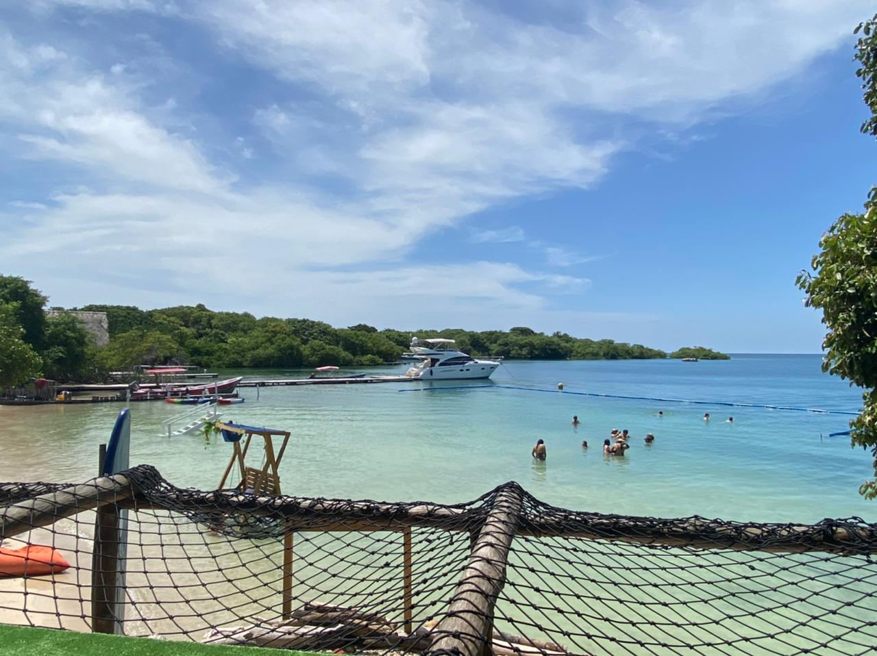 Isla Bela Beach Club