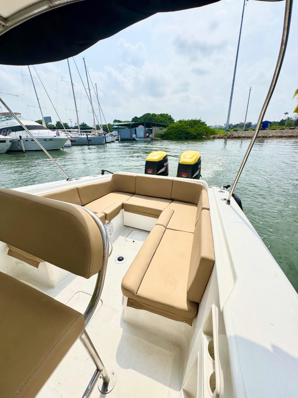 Bote Deportivo Capacidad 20pax