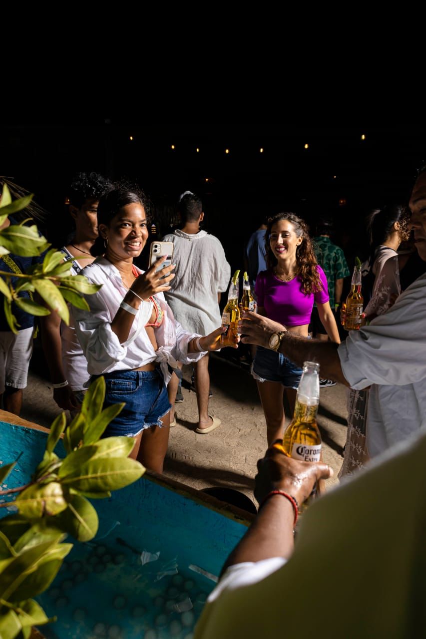 CENA EN FÉNIX BEACH