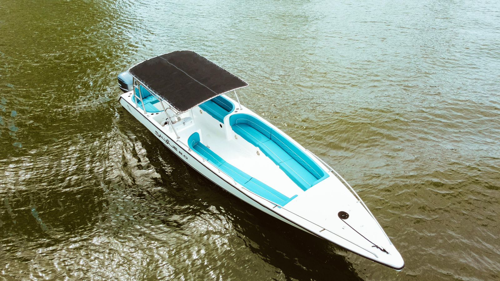 BOTE DEPORTIVO CAPACIDAD 30pax