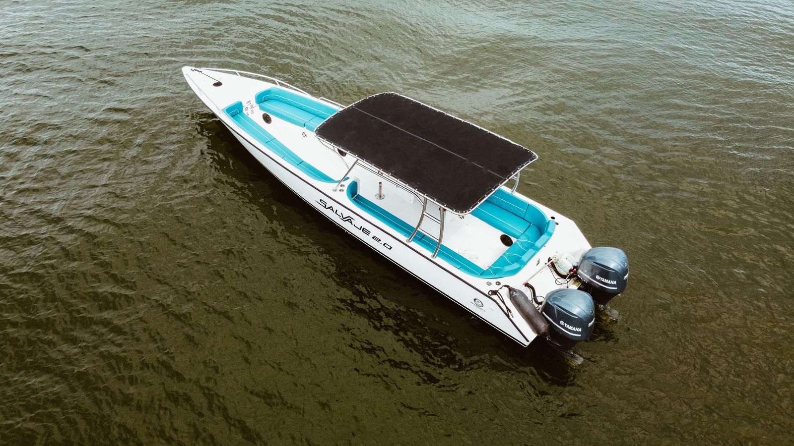 BOTE DEPORTIVO CAPACIDAD 30pax