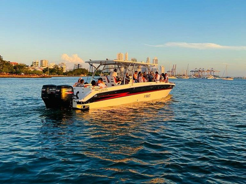 Tour Bahía Bote Deportivo